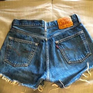 Levi’s vintage cut off shorts